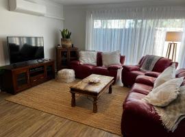 Eleven - Oceanside Retreat Busselton，位于Broadwater的酒店