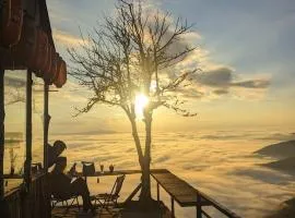 Tà Xùa Haus Meej Homestay