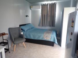 Danni's Hidden Retreat，位于Greenmount的酒店