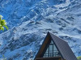 Sunset Cottage Kazbegi