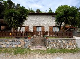 269 - La Stalla Country House, nel verde di Casarza - 15 Minuti d'auto dal Mare，位于卡萨尔扎利古雷的酒店