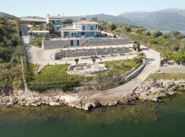 Iris Villas，位于Spárton的海滩短租房