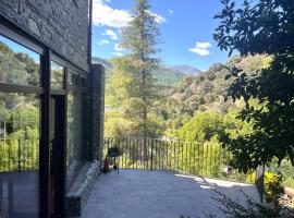 Borda de Paisan - L'Amfitriona，位于索特的酒店