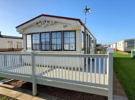 Skegness Caravans，位于斯凯格内斯的酒店