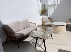 Ether Hydra-Aesthetic Residence，位于伊兹拉的乡村别墅