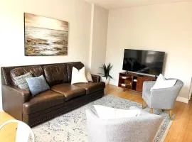 Cozy Beautiful Downtown Unit CHI in Prime River North Location near Mag Mile - 1