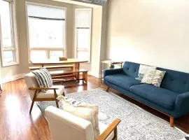 Cozy Beautiful Downtown Unit CHI in Prime River North Location near Mag Mile - 3