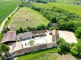 Chambres d'hôtes Provins，位于Poigny的酒店