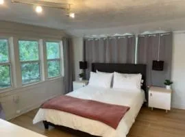 48 Entire Home for families in Kansas City
