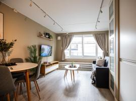 Ultracentral duplex with private rooftop terrace，位于奥斯陆的住宿