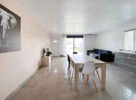 Chez Filou et Cam，位于Labarthe-Inard的酒店