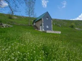 4NORTH Tiny house on the Durmitor's ring