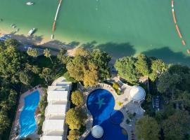 Sky Beach Sea view，位于北芭堤雅的酒店