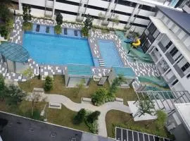 Seremban Pool View 5-6 pax Luxury Suite