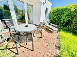 Ferienhaus Saturn, strandnah，位于瓦尔内明德的酒店