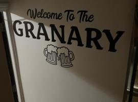 The Granary bar and grill，位于朗萨顿的宾馆