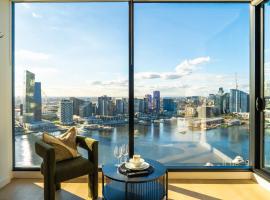 Brilliant Collins Wharf Waterfront Condo，位于墨尔本的酒店