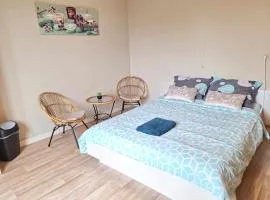 Eenvoudige slaapkamer Geraardsbergen