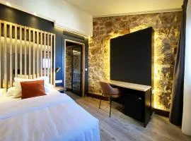 Pou by Seaward Suites