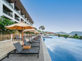 Andamantra Resort and Villa Phuket，位于芭东海滩的酒店