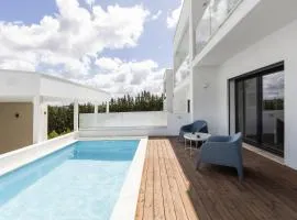 3BR Oasis With Pool by LovelyStay