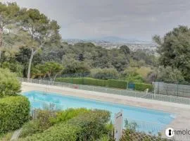 Air-conditioned house in residence with swimming pool and tennis court