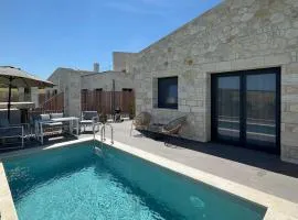 Lithos: 2-BD villas with private pool