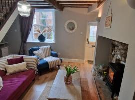 Cosy Cottage in the heart of Sleaford，位于斯利福德的度假屋