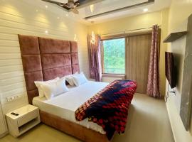 Shomaan boutique hotel，位于Sundarnagar的酒店