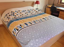 Chambre privée au coeur de la Gaume, calme et détente，位于Musson的酒店