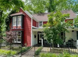 Vibrant Historic Home - Walk to Downtown!