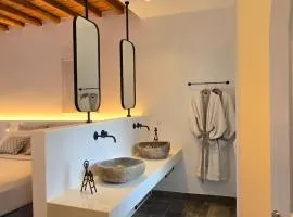 C Suites Mykonos