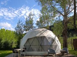 Glamping Cañon del Rio Lobos，位于乌塞罗的酒店