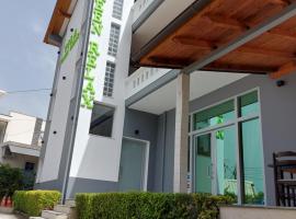 Vila Green Relax，位于伏罗拉的酒店