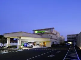 费城机场智选假日酒店