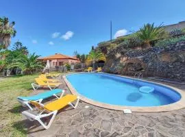 Nice Home In Buenavista Del Norte With House A Panoramic View