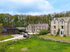 Exclusive Use Moor Grange Farm 13 Bedrooms