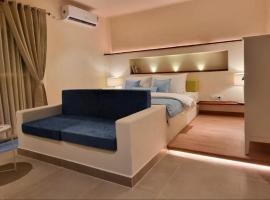 Wellnest Farm Retreat，位于Nagari的酒店