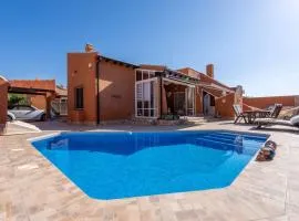 Villa in Fortuna with Private Pool