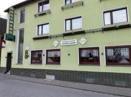Gaststätte Grüner Baum，位于Pohlheim的酒店