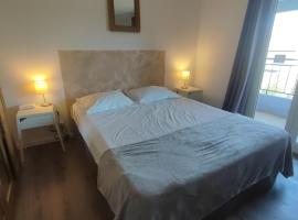 雏鹰比利提斯酒店，位于维琪奥港的酒店