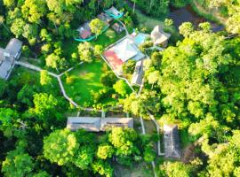 Suchipakari Amazon Eco -Lodge & Jungle Reserve，位于米萨华丽港的木屋