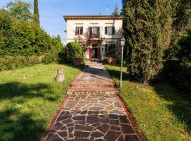 Villa la Ghiacciaia close to Chianti，位于吉拉斯纳的酒店