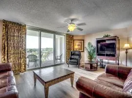 Luxury 2 bedroom Condo- Yacht club