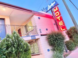 Royal Lodge，位于科灵加的酒店