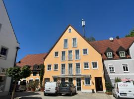 ST Hotel，位于Reichertshofen的酒店