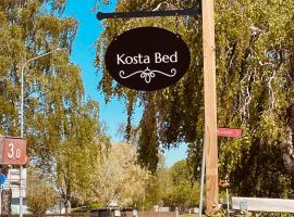 Kosta Bed-Vandrarhem，位于科斯塔的酒店