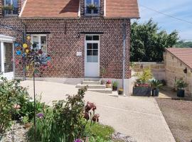 Logement entier indépendant- 2 à 4 pers - Parking clos - Terrasse，位于Élincourt-Sainte-Marguerite的酒店