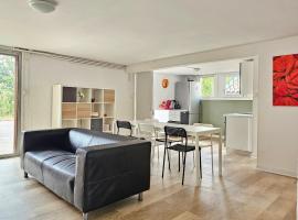 Appartement lumineux et calme en rez-de-jardin，位于Castanet-Tolosan的酒店