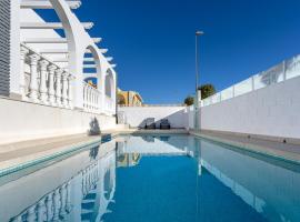 4 Bed private villa heated pool New Sierra Golf Murcia，位于穆尔西亚的酒店